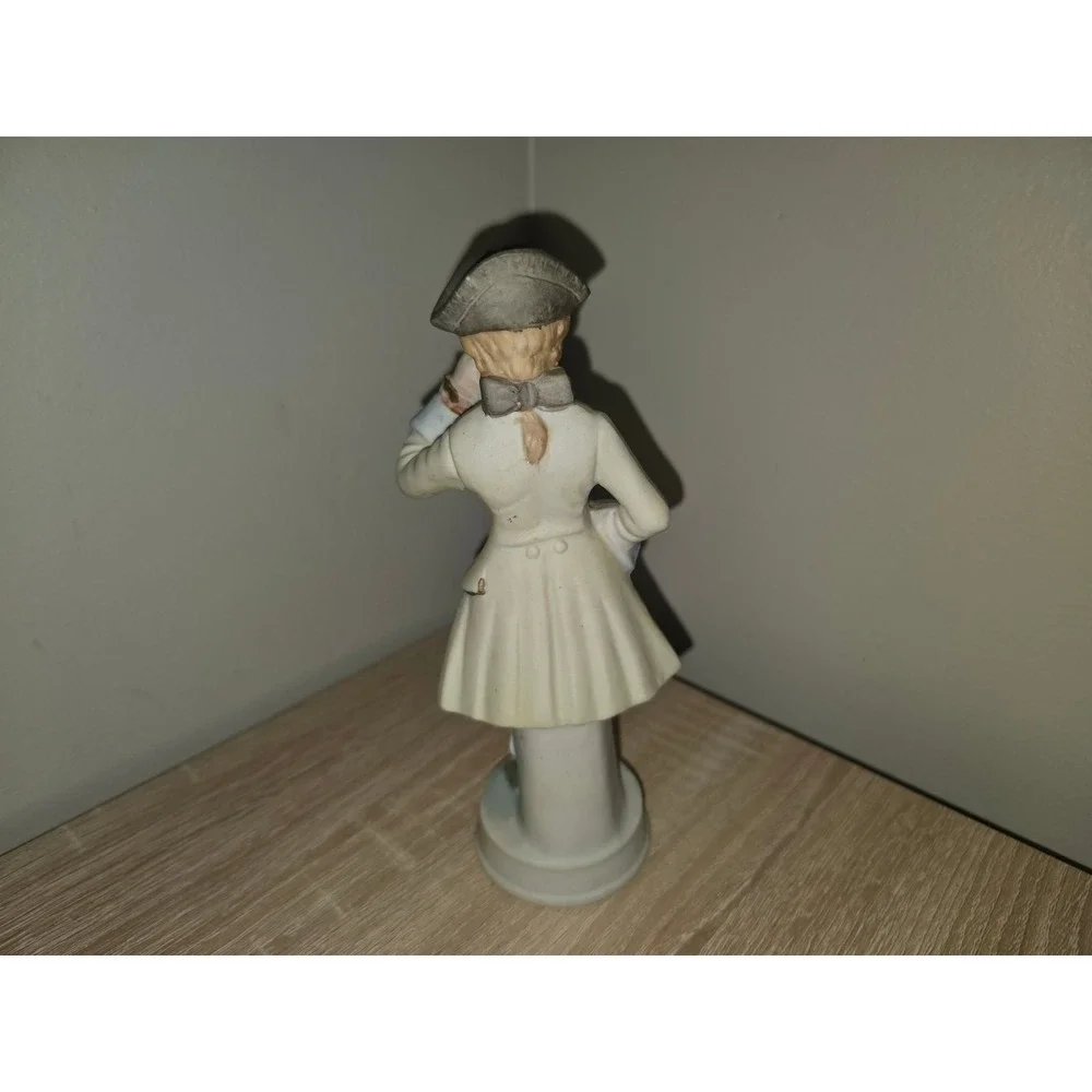 Vintage Occupied Japan Porcelain Colonial‎ Gentleman Figurine Tricorn Hat 1940s